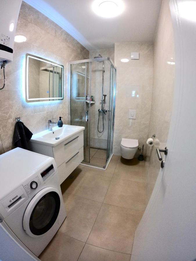 Apartment Dalmatino Makarska Esterno foto